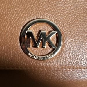 New Michael kors purse